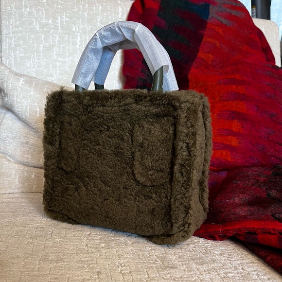 Brandon Blackwood Green Shearling Kuei Bag - Picture 9 of 9